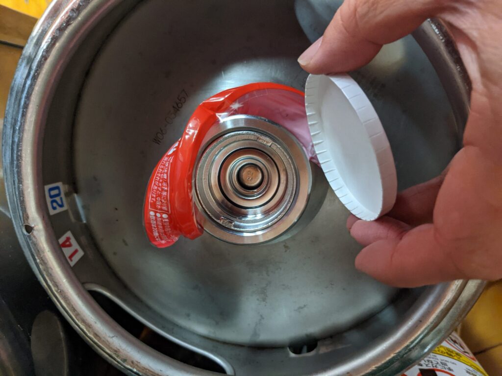 ビール樽の口金洗浄